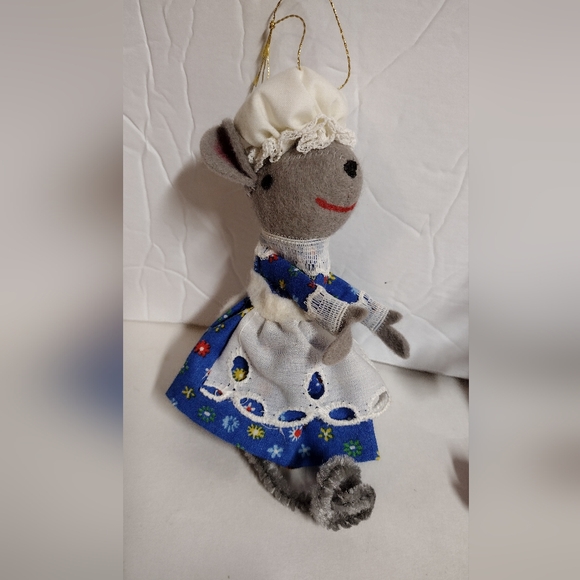 Vintage Mice Felt Cloth Christmas Ornaments Handmade Set Of 3 - 5" - Picture 3 of 5